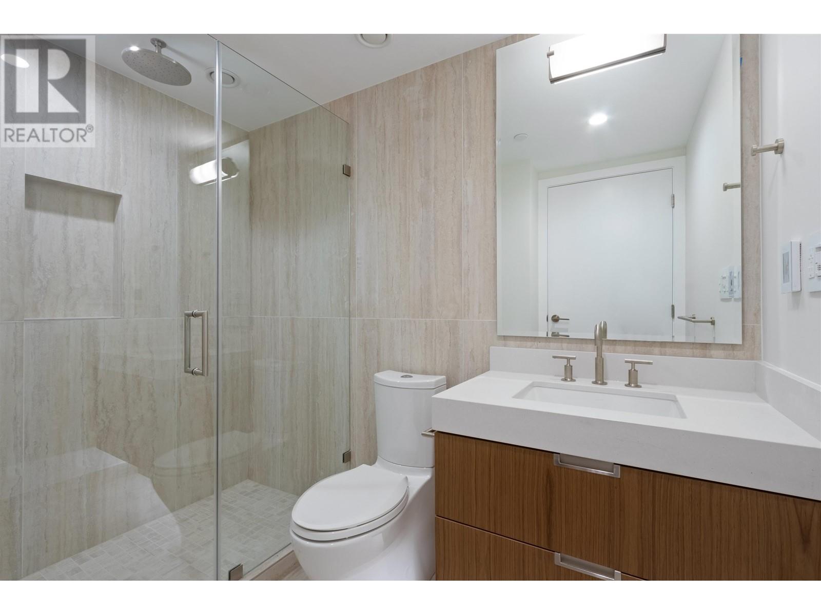 Listing Picture 22 of 32 : 1504 1335 HOWE STREET, Vancouver / 溫哥華 - 魯藝地產 Yvonne Lu Group - MLS Medallion Club Member