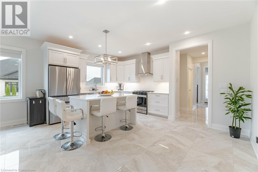 524 Old Course Trail Trail, Welland, Ontario  L3B 0L8 - Photo 5 - 40681002