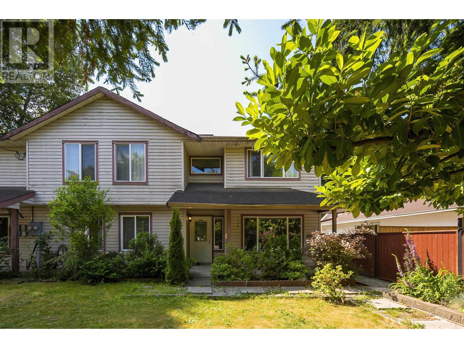 21120 Dewdney Trunk Road, Maple Ridge, British Columbia  V2X 3E9 - Photo 2 - R2946870