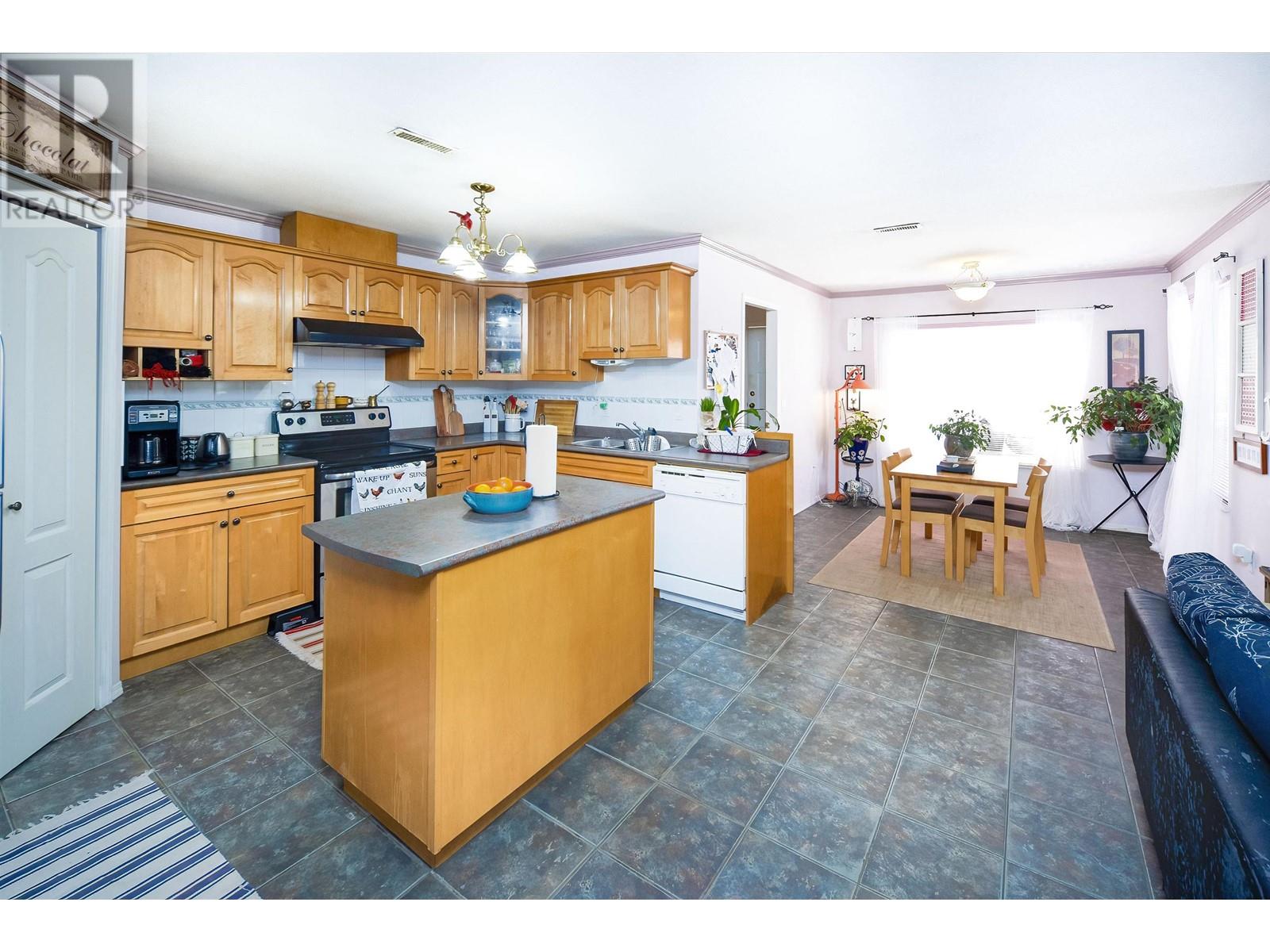 21120 Dewdney Trunk Road, Maple Ridge, British Columbia  V2X 3E9 - Photo 28 - R2946870