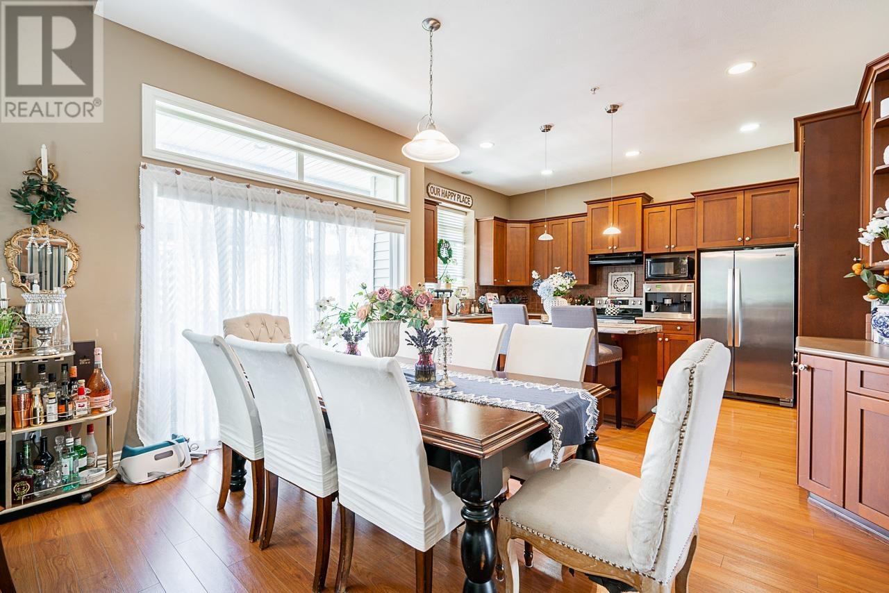 19243 Fieldstone Walk, Pitt Meadows, British Columbia  V3Y 2X1 - Photo 8 - R2941907