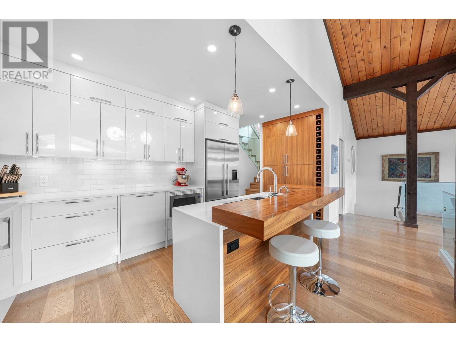 1128 Ioco Road, Port Moody, British Columbia  V3H 2X1 - Photo 10 - R2939596