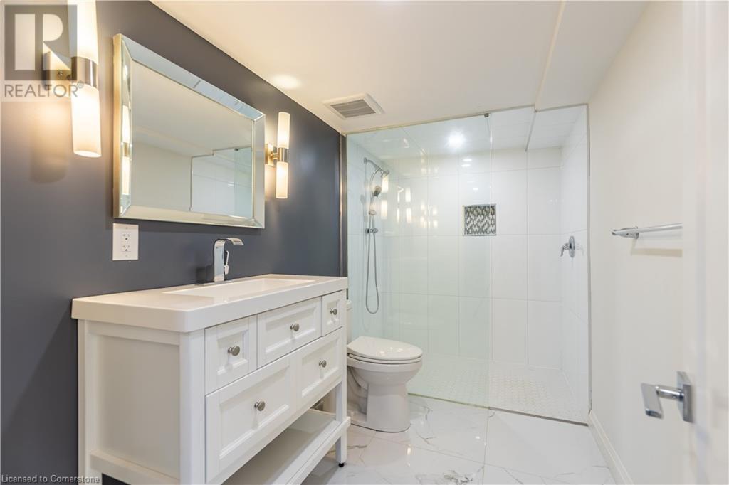 35 Midhurst Heights Unit# 7, Stoney Creek, Ontario  L8J 0K9 - Photo 26 - 40681014