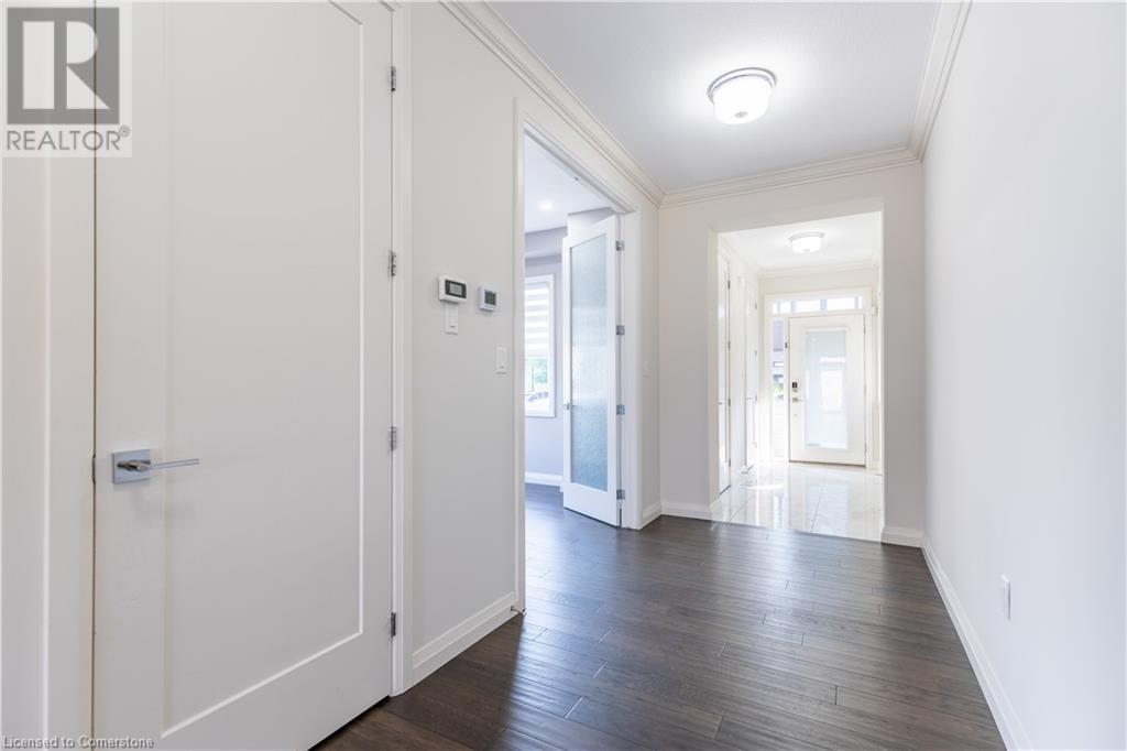 35 Midhurst Heights Unit# 7, Stoney Creek, Ontario  L8J 0K9 - Photo 4 - 40681014