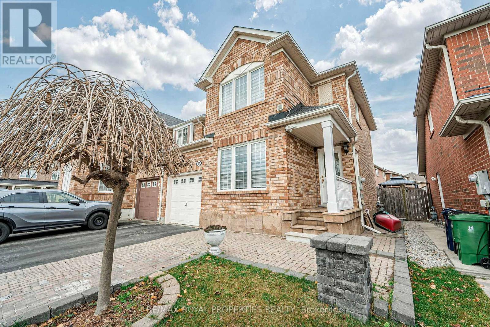 34 Hyacinth Crescent, Toronto, Ontario  M1X 1W9 - Photo 3 - E10875170