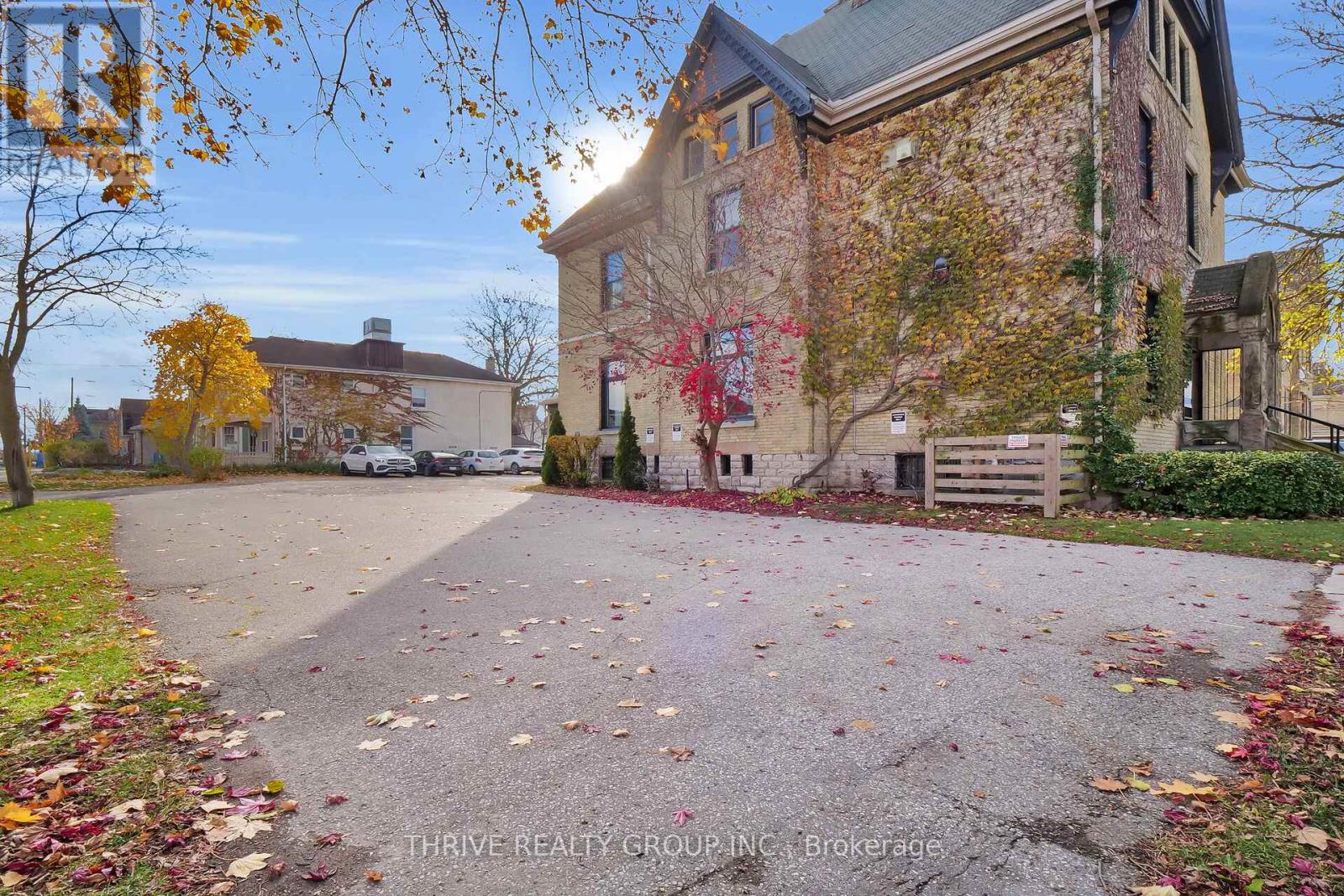 533 Queens Avenue, London East, Ontario  N6B 1Y3 - Photo 3 - X10929253
