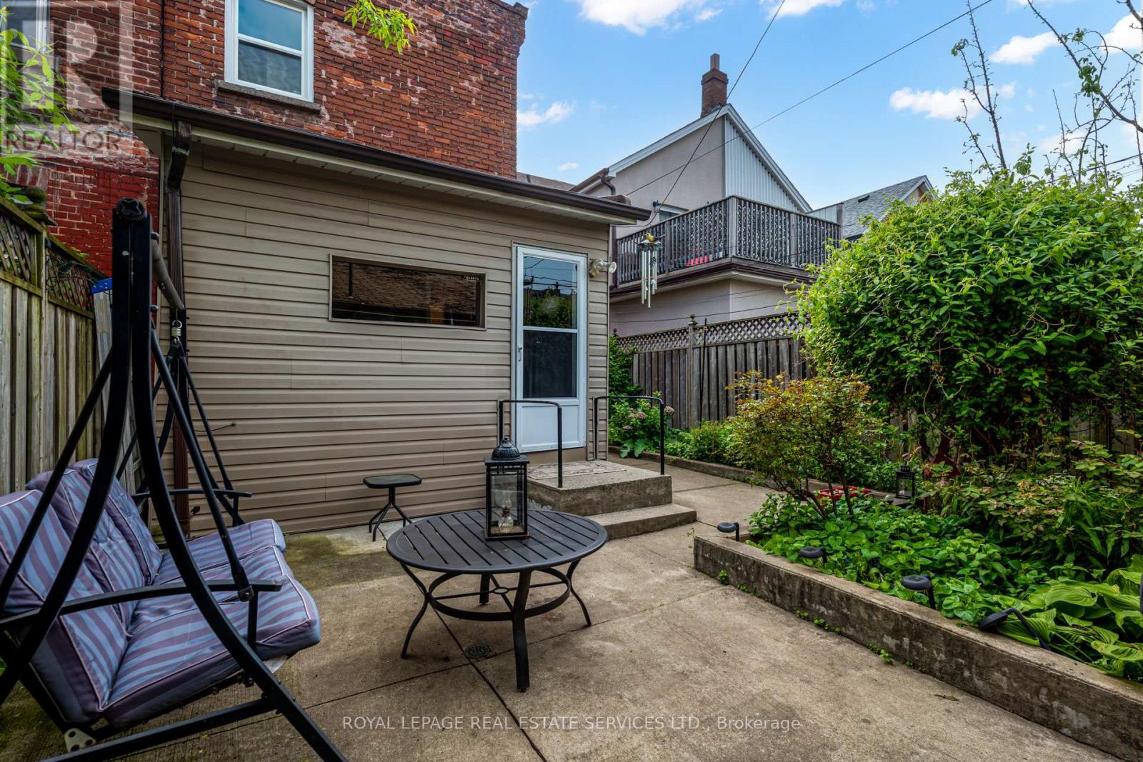 11 Northcote Avenue, Toronto, Ontario  M6J 3K2 - Photo 37 - C10927436