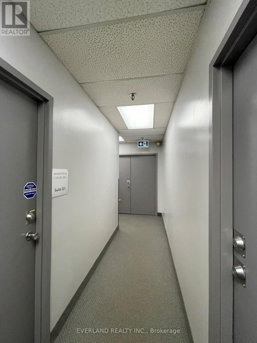221-222 - 3447 Kennedy Road, Toronto, Ontario  M1V 3S1 - Photo 3 - E10929386
