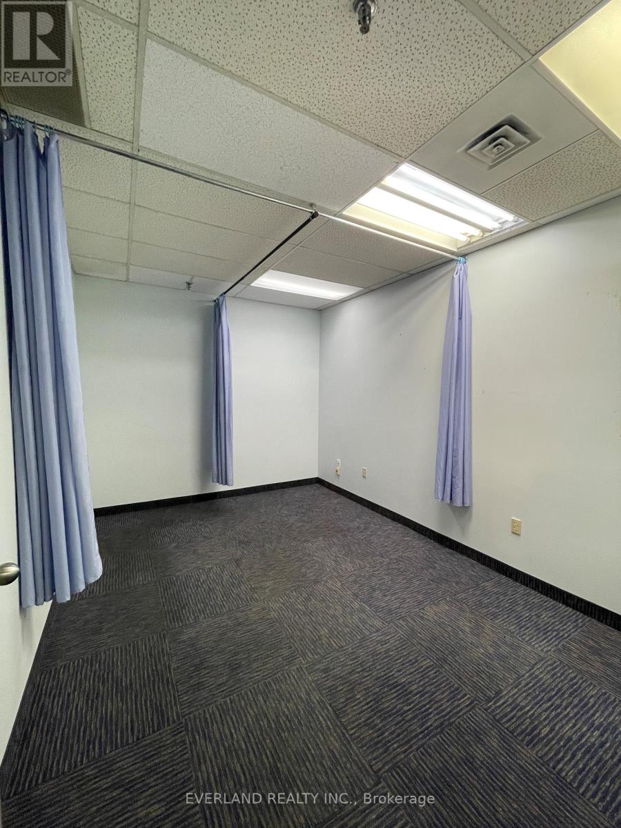 221-222 - 3447 Kennedy Road, Toronto, Ontario  M1V 3S1 - Photo 5 - E10929386