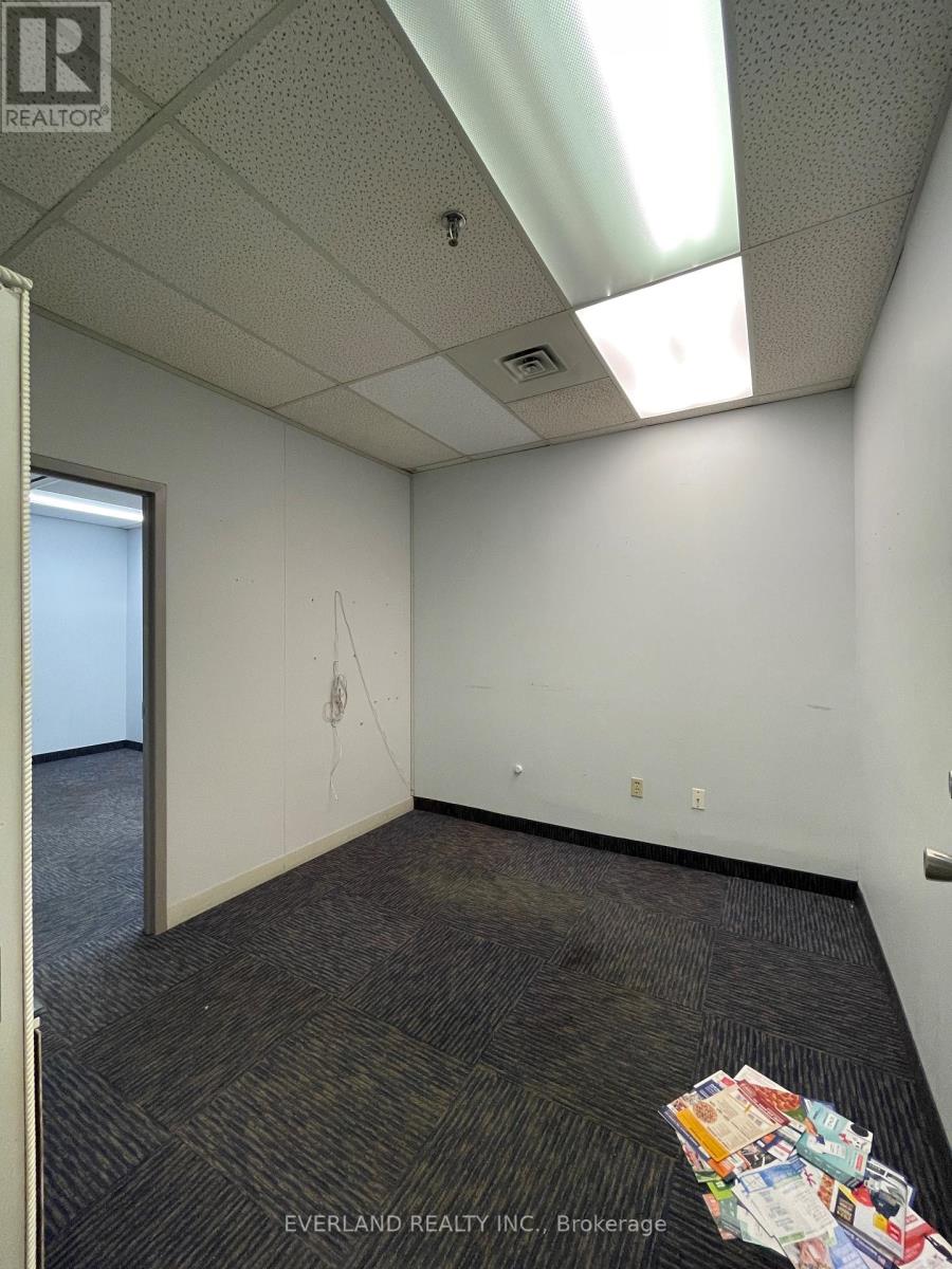 221-222 - 3447 Kennedy Road, Toronto, Ontario  M1V 3S1 - Photo 6 - E10929386
