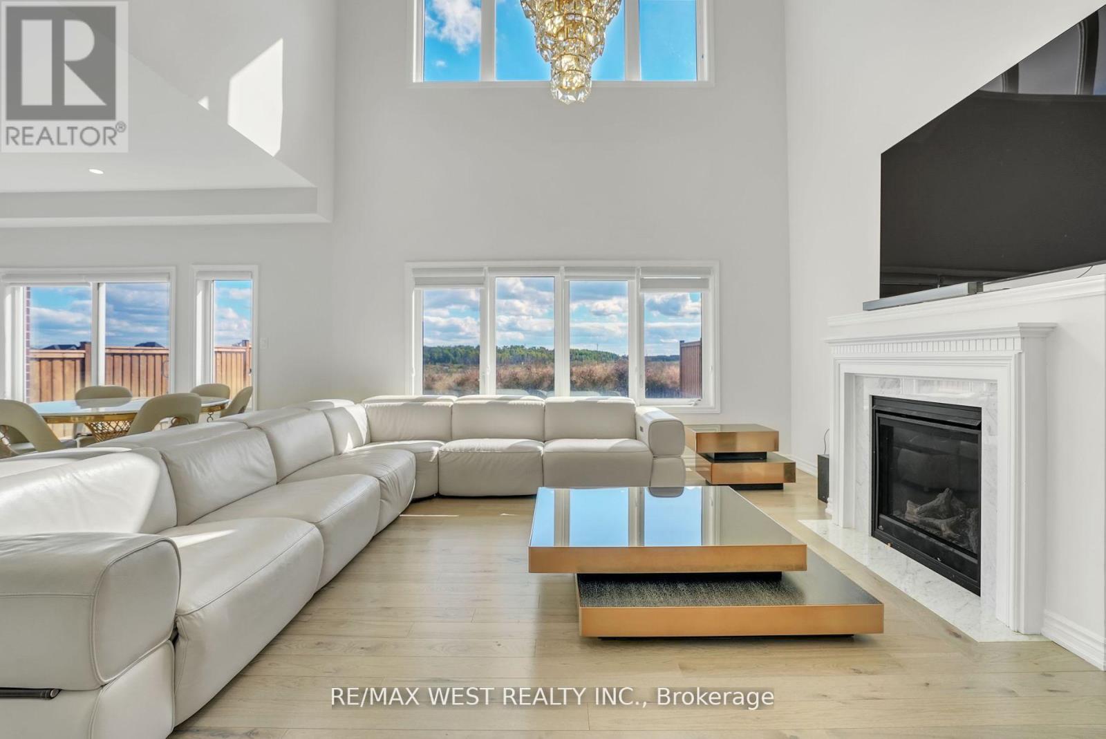 Property at 1221 CORBY WAY image 4
