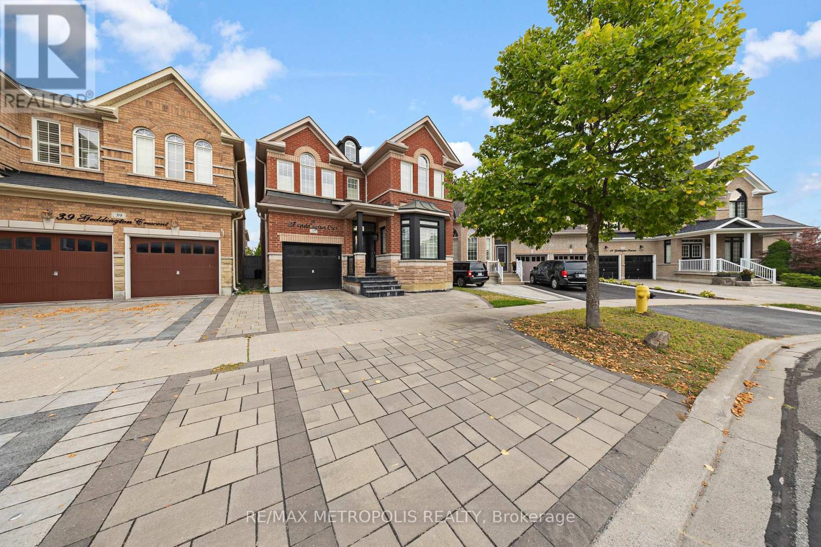 37 Geddington Crescent, Markham, Ontario  L6B 0M7 - Photo 2 - N10929358