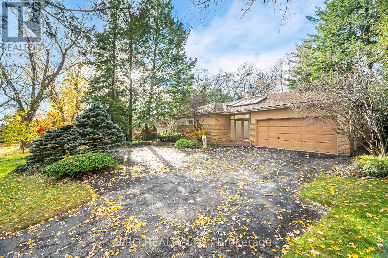 Property at 4189 INGLEWOOD DRIVE image 3