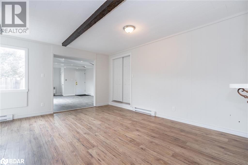 18 Queen Street W, Elmvale, Ontario  L0L 1P0 - Photo 6 - 40680631