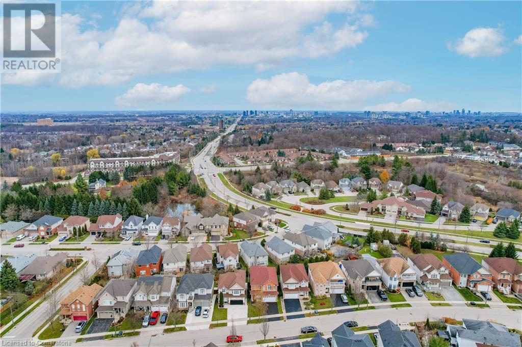 584 Winterburg Walk, Waterloo, Ontario  N2V 2M8 - Photo 49 - 40672977