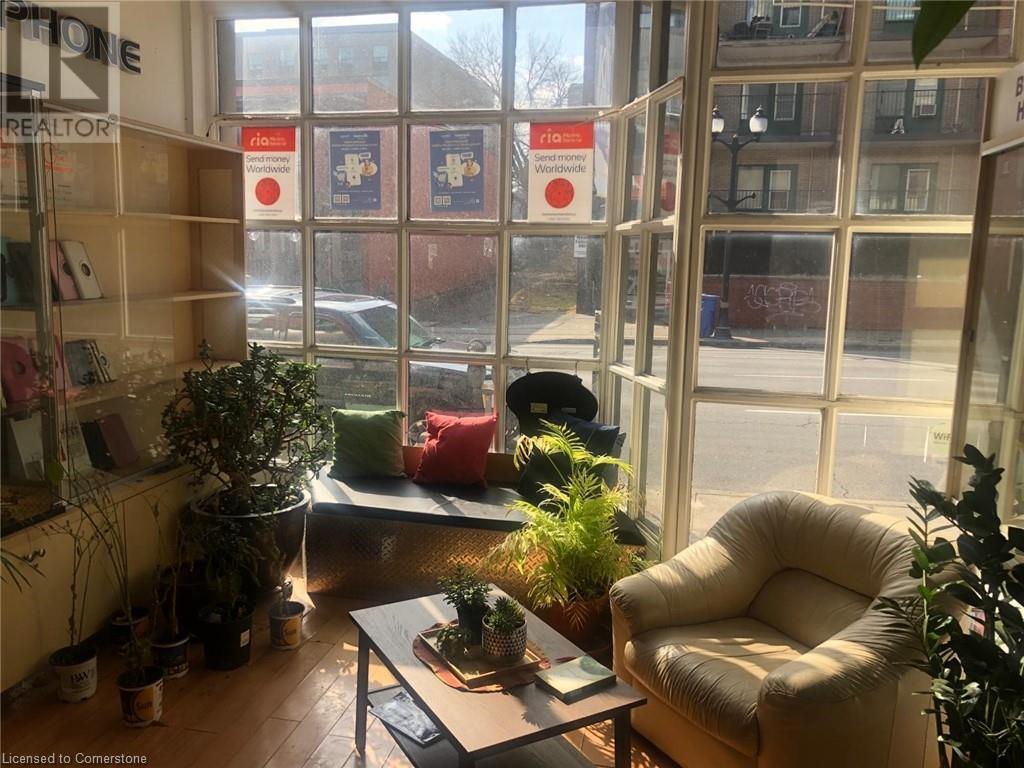 250 King Street W, Hamilton, Ontario  L8P 1A9 - Photo 4 - 40680561