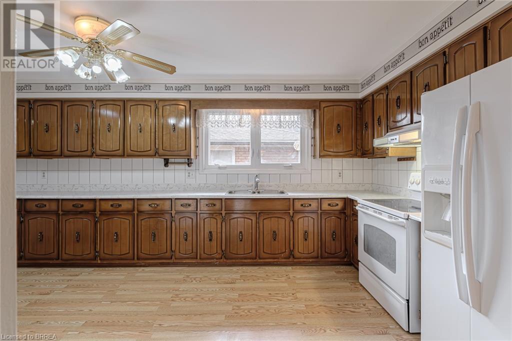 195 Paris Road, Brantford, Ontario  N3R 1J2 - Photo 10 - 40676445