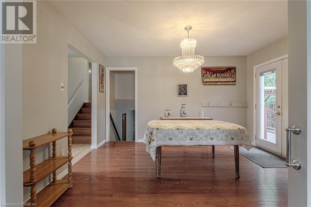 195 Paris Road, Brantford, Ontario  N3R 1J2 - Photo 12 - 40676445