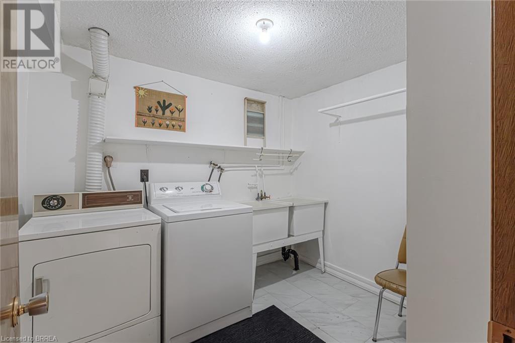 195 Paris Road, Brantford, Ontario  N3R 1J2 - Photo 41 - 40676445