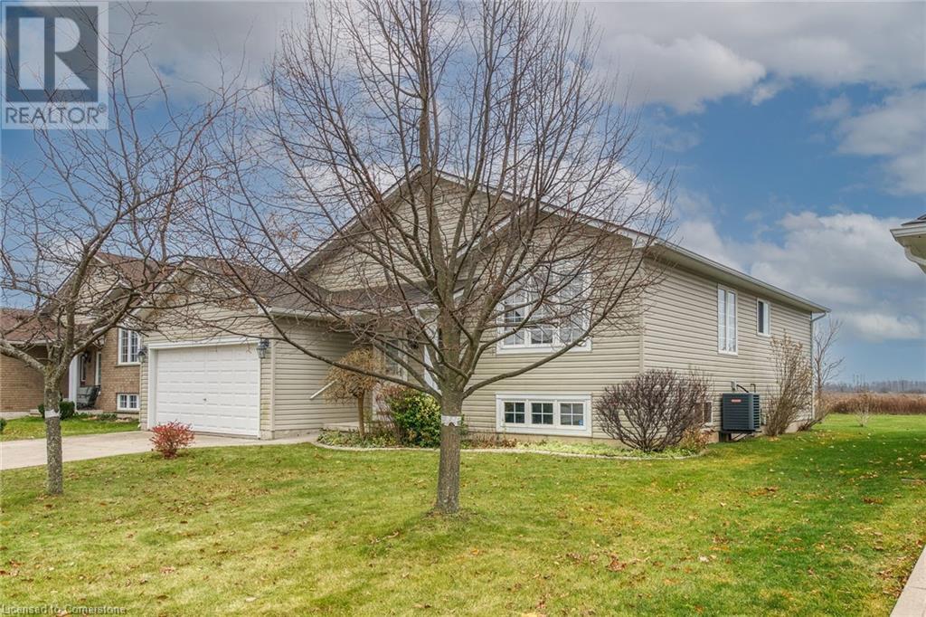 9 Helen Drive, Hagersville, Ontario  N0A 1H0 - Photo 4 - 40679349