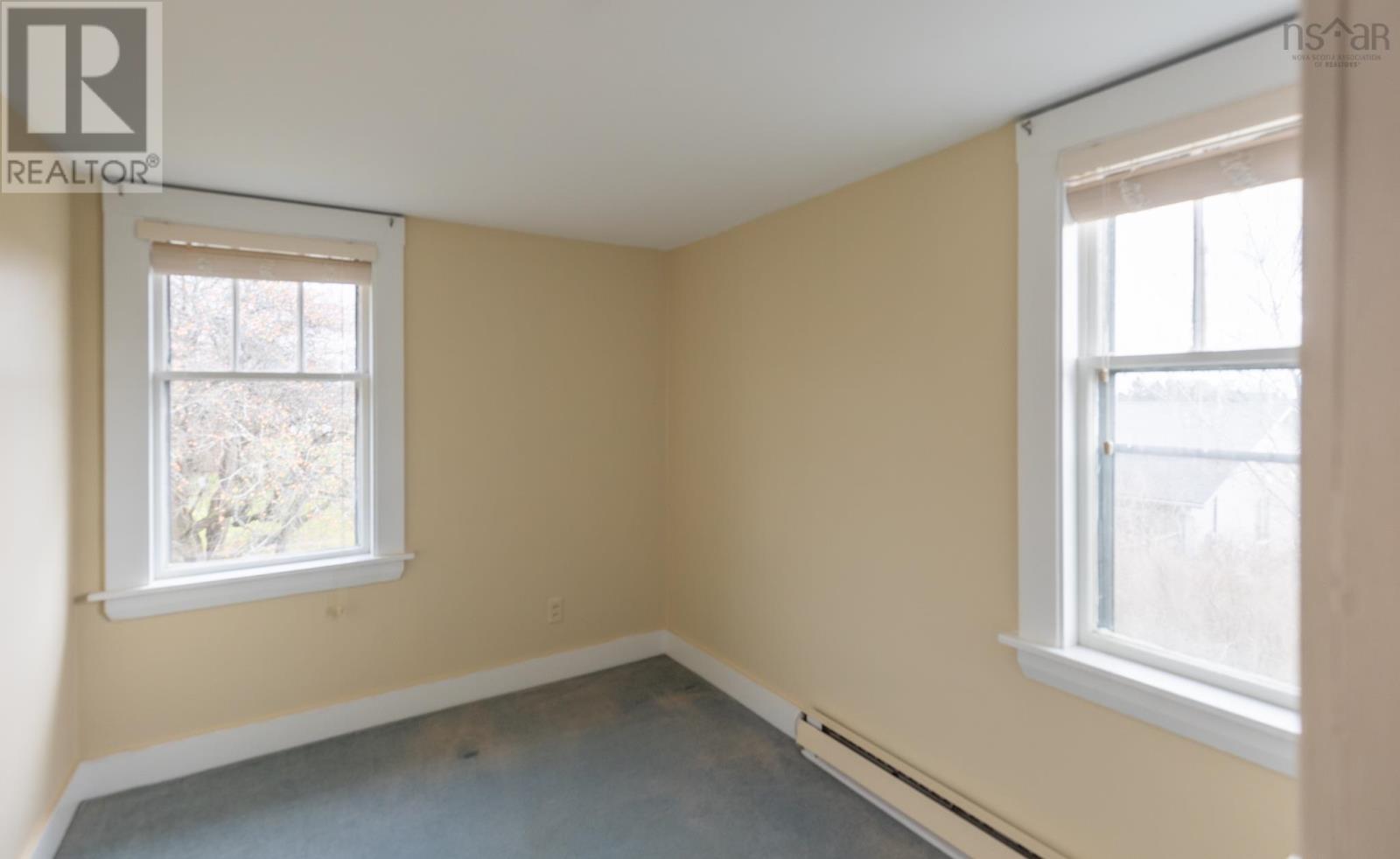 323 Pleasant Street, Yarmouth, Nova Scotia  B5A 2K9 - Photo 23 - 202419453