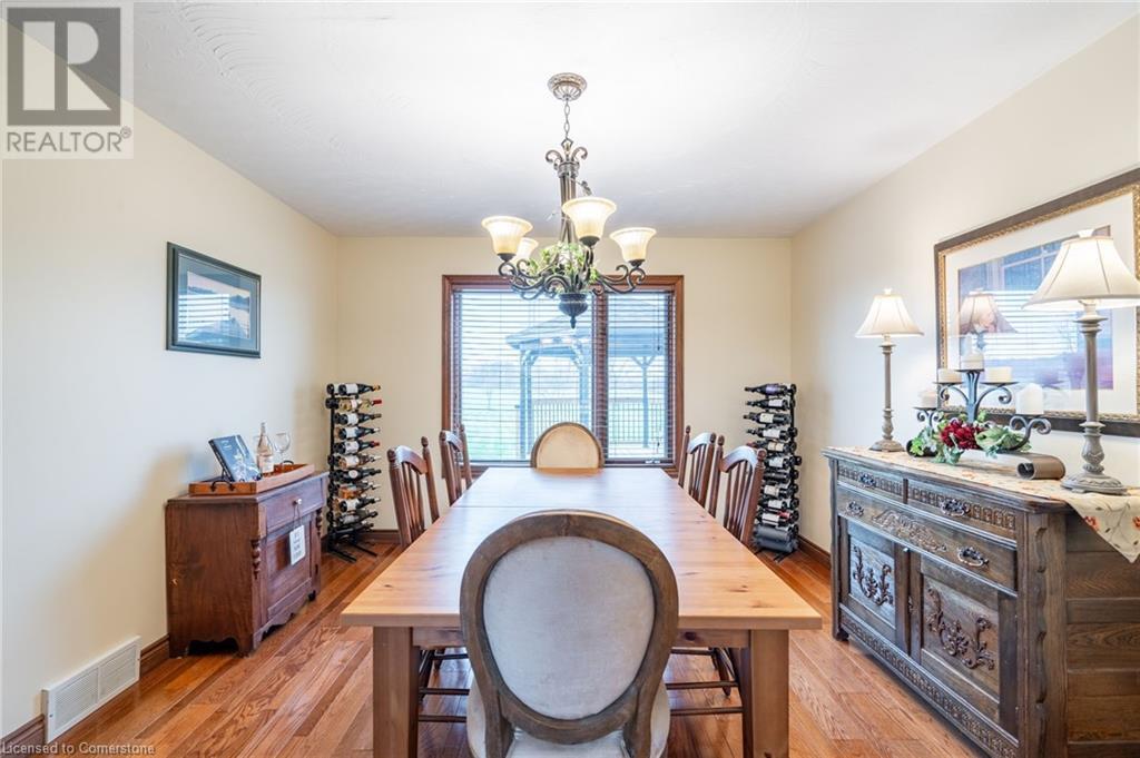 6166 Sinclairville Road, Binbrook, Ontario  L0R 1C0 - Photo 12 - 40677579