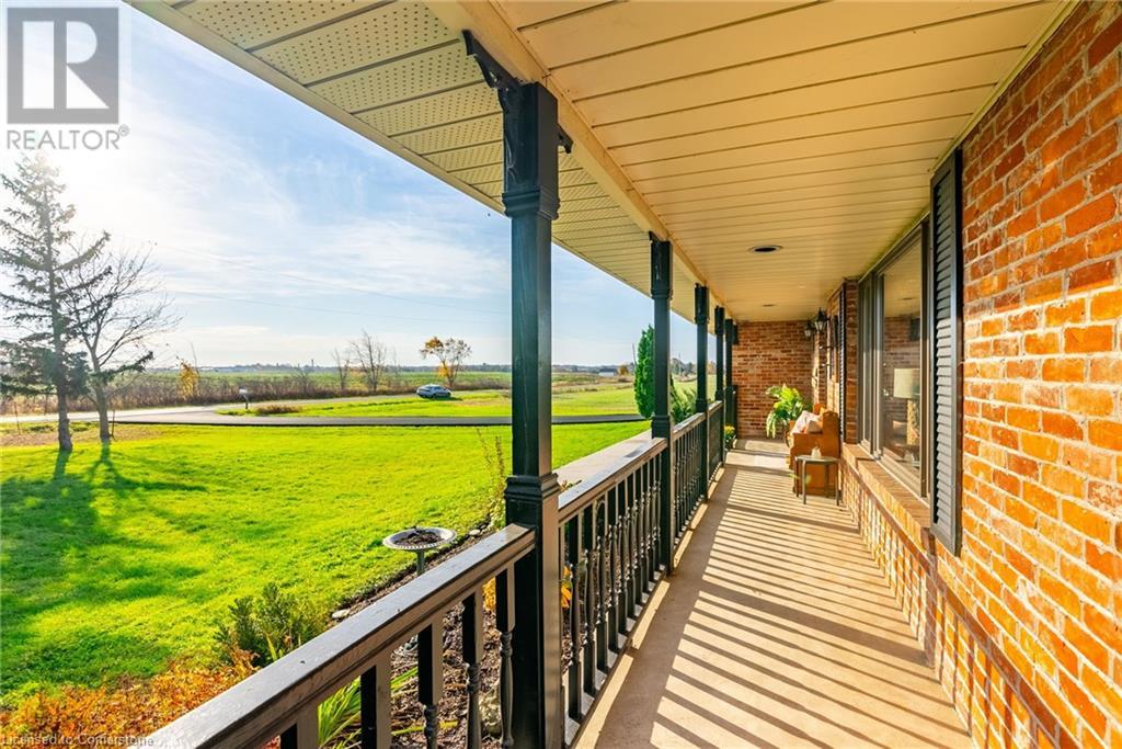 6166 Sinclairville Road, Binbrook, Ontario  L0R 1C0 - Photo 3 - 40677579