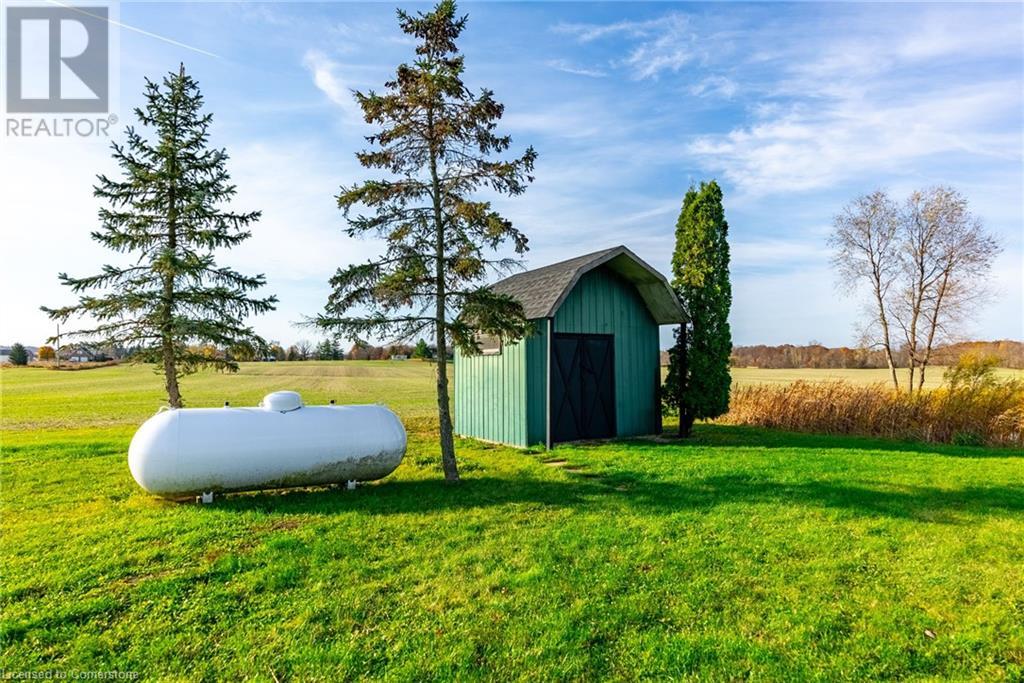 6166 Sinclairville Road, Binbrook, Ontario  L0R 1C0 - Photo 46 - 40677579