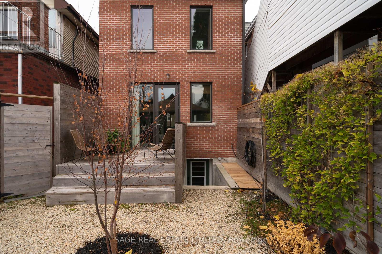 109 Pauline Avenue, Toronto, Ontario  M6H 3M7 - Photo 37 - W10929715