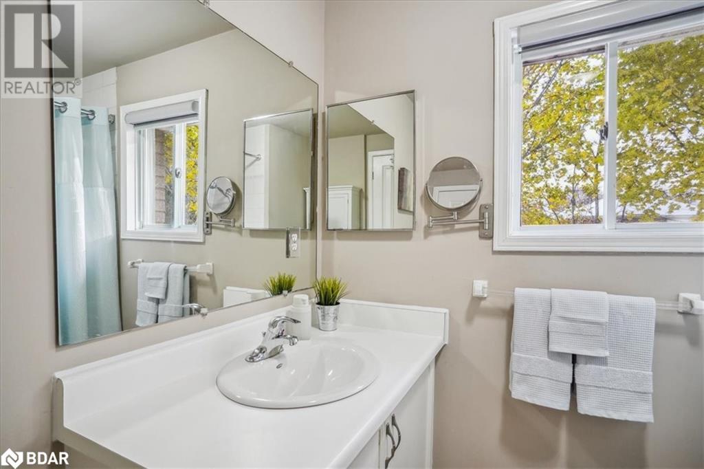 69 Irwin Drive, Barrie, Ontario  L4N 7A7 - Photo 34 - 40680258