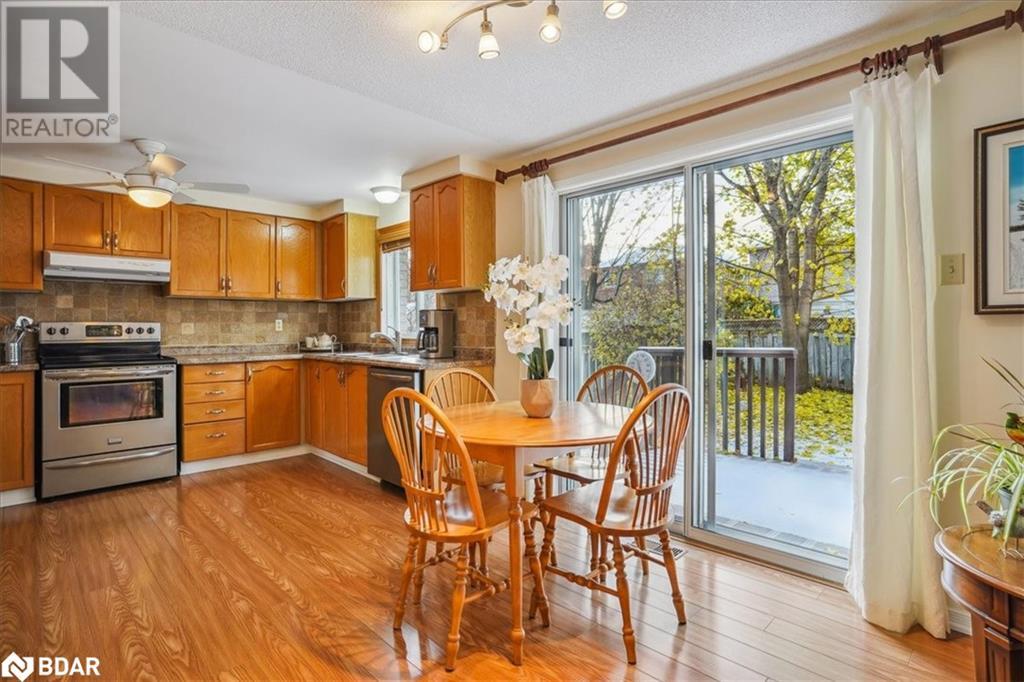 69 Irwin Drive, Barrie, Ontario  L4N 7A7 - Photo 13 - 40680258