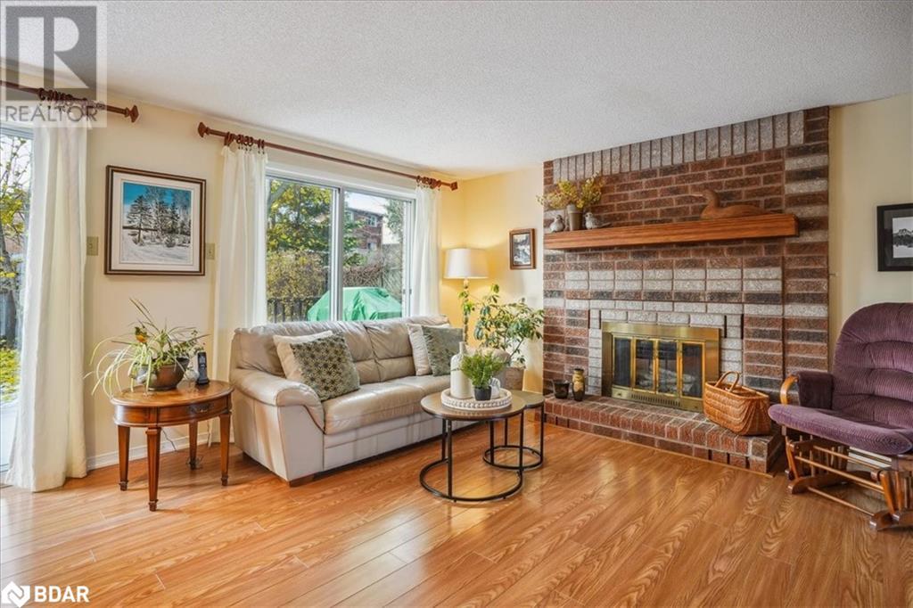 69 Irwin Drive, Barrie, Ontario  L4N 7A7 - Photo 19 - 40680258