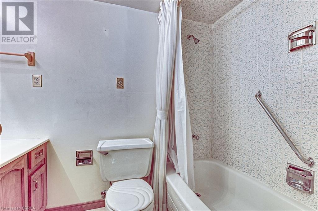 164 Paris Road Unit# 202, Brantford, Ontario  N3R 6M4 - Photo 10 - 40680845