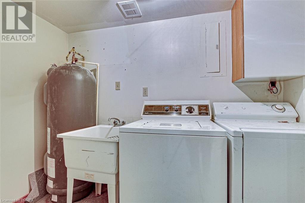 164 Paris Road Unit# 202, Brantford, Ontario  N3R 6M4 - Photo 21 - 40680845