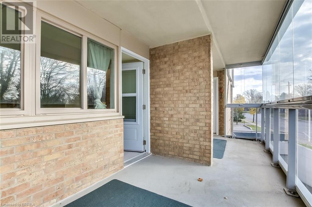 164 Paris Road Unit# 202, Brantford, Ontario  N3R 6M4 - Photo 23 - 40680845