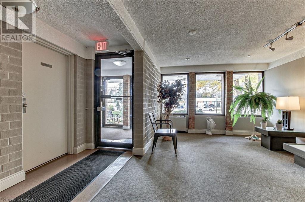 164 Paris Road Unit# 202, Brantford, Ontario  N3R 6M4 - Photo 4 - 40680845