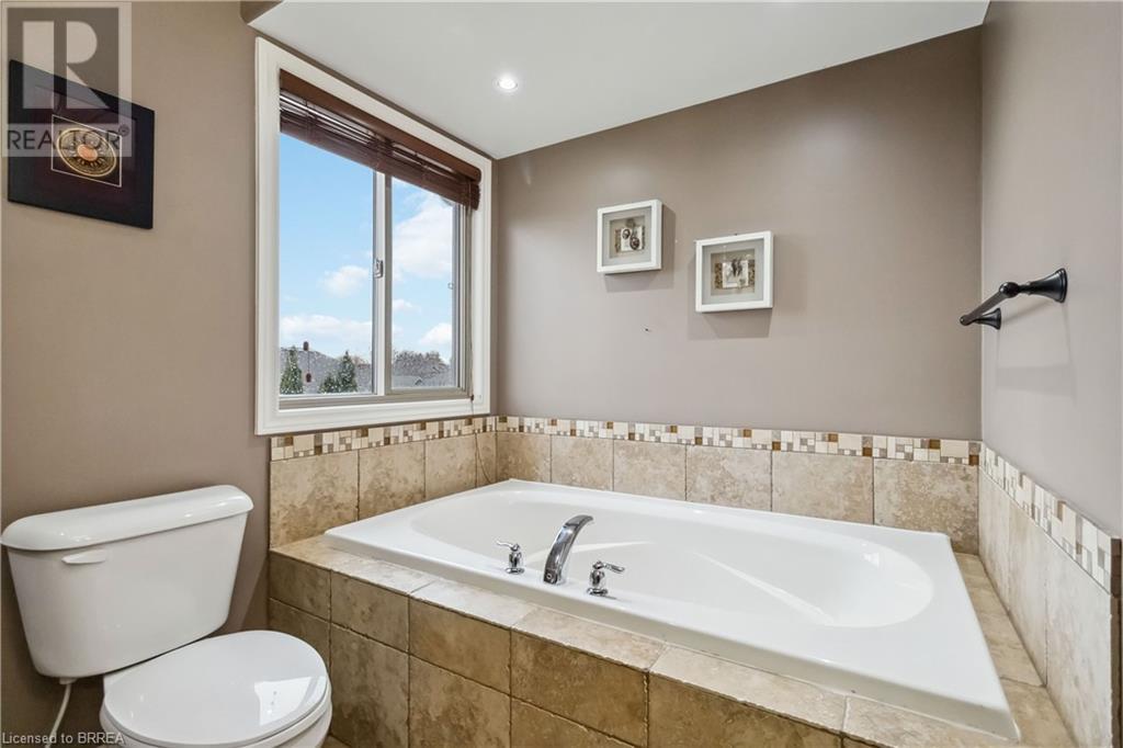 16 Freeman Street, Paris, Ontario  N3L 4H2 - Photo 34 - 40680714