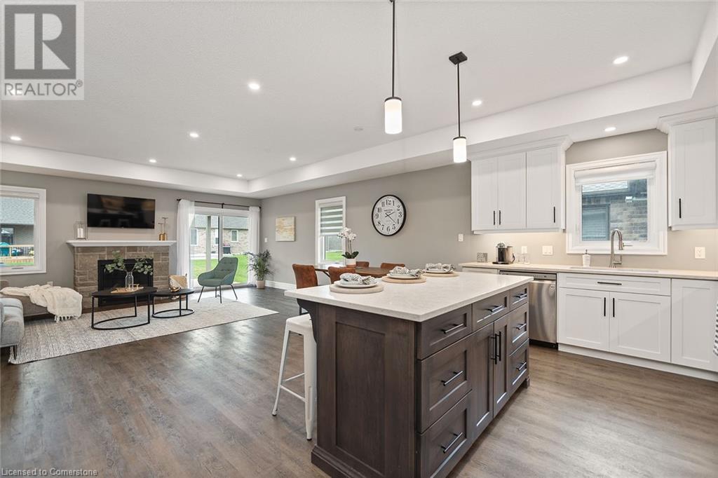 40 Forbes Crescent, Listowel, Ontario  N4W 0B9 - Photo 4 - 40681009