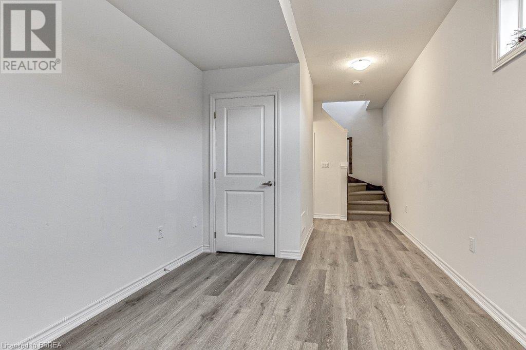 461 Blackburn Drive Unit# 110, Brantford, Ontario  N3T 0W9 - Photo 6 - 40680560