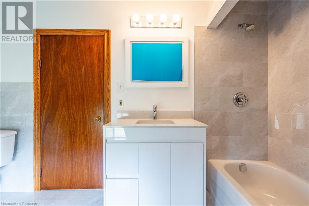 5782 Sixteen Road Unit# B, West Lincoln, Ontario  L0R 1Y0 - Photo 14 - 40681034