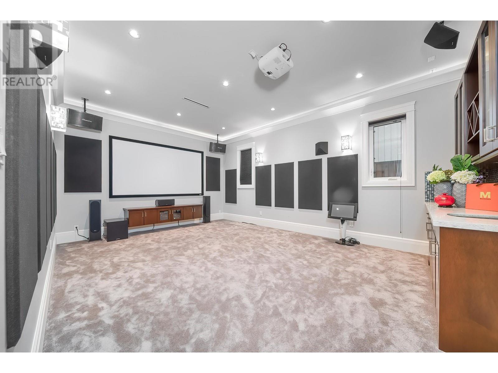 Listing Picture 13 of 30 : 7673 DAMPIER DRIVE, Richmond / 烈治文 - 魯藝地產 Yvonne Lu Group - MLS Medallion Club Member