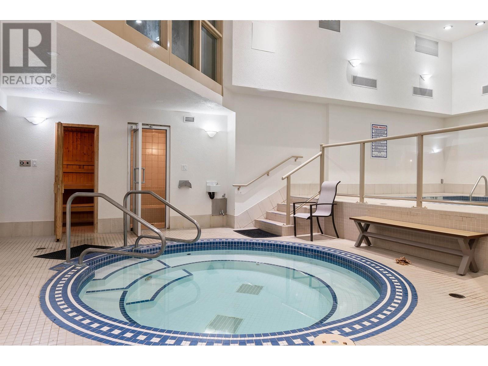 Listing Picture 22 of 25 : 603 1288 MARINASIDE CRESCENT, Vancouver / 溫哥華 - 魯藝地產 Yvonne Lu Group - MLS Medallion Club Member