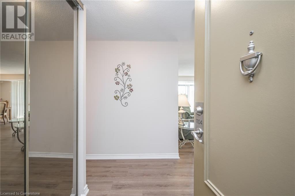 301 Frances Avenue S Unit# 1104, Hamilton, Ontario  L8E 3W6 - Photo 16 - XH4199841