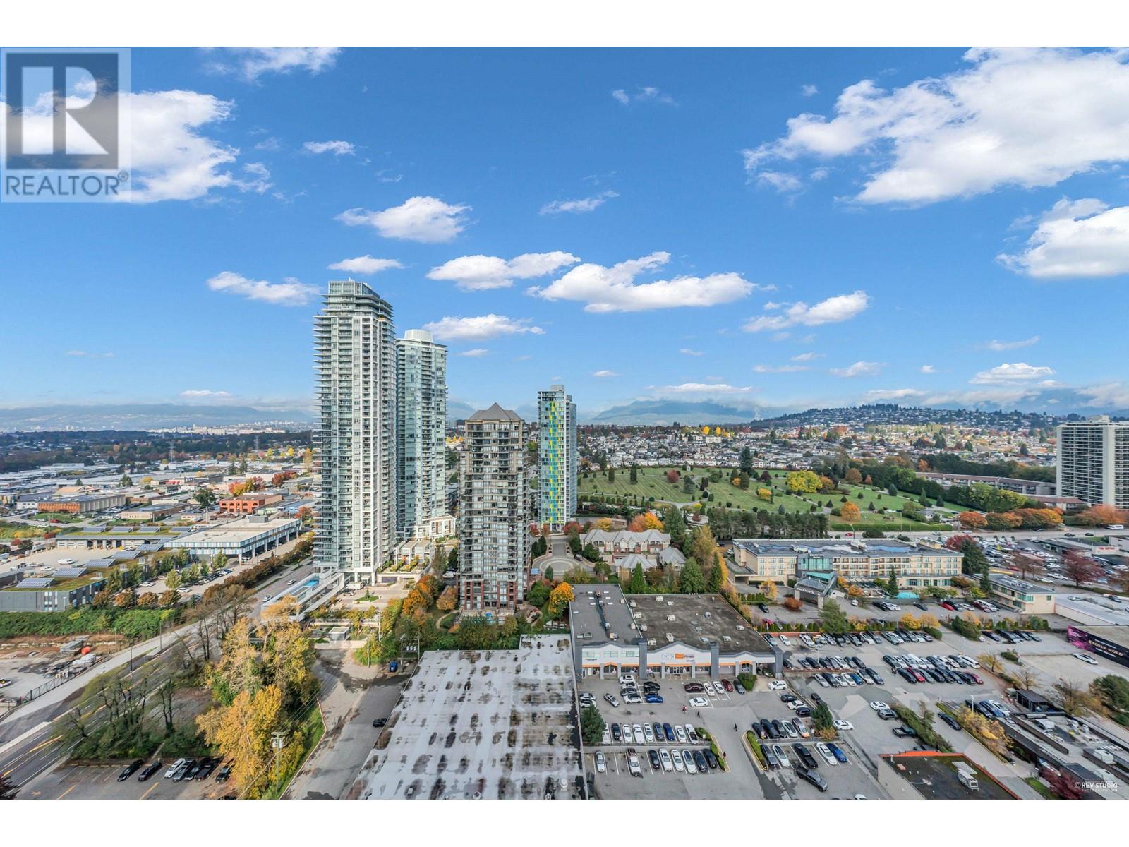 Listing Picture 6 of 40 : 2807 4168 LOUGHEED HIGHWAY, Burnaby / 本拿比 - 魯藝地產 Yvonne Lu Group - MLS Medallion Club Member