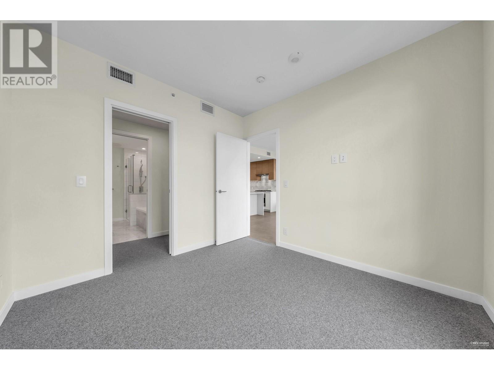 Listing Picture 19 of 40 : 2807 4168 LOUGHEED HIGHWAY, Burnaby / 本拿比 - 魯藝地產 Yvonne Lu Group - MLS Medallion Club Member