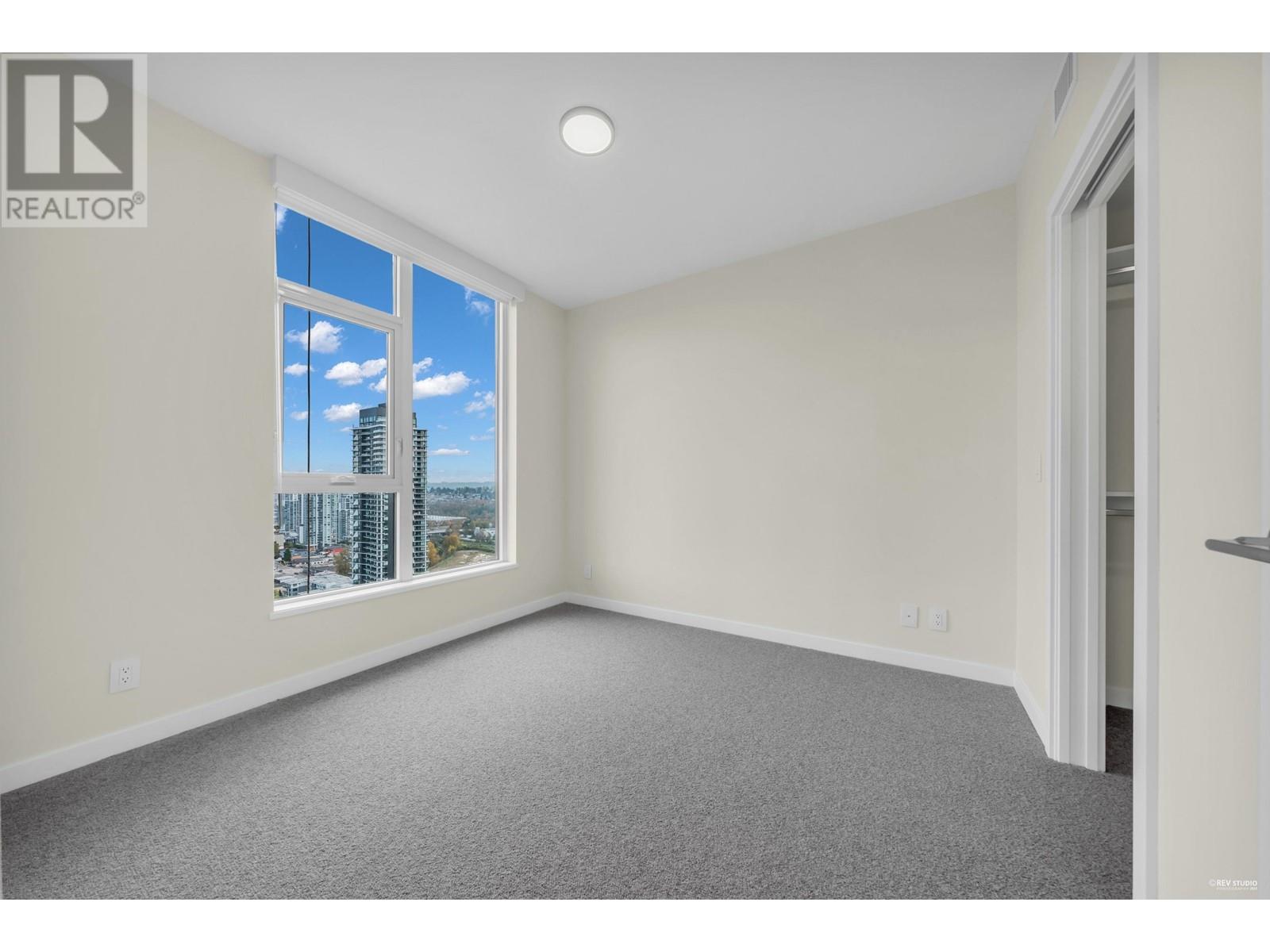 Listing Picture 23 of 40 : 2807 4168 LOUGHEED HIGHWAY, Burnaby / 本拿比 - 魯藝地產 Yvonne Lu Group - MLS Medallion Club Member