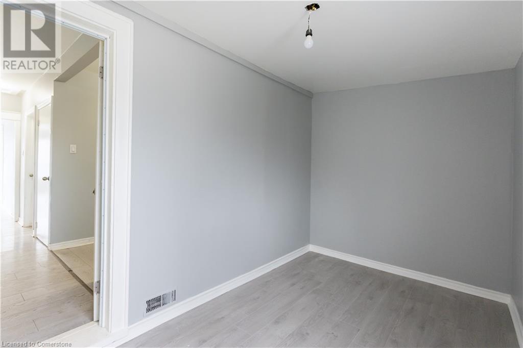 289 Roxborough Avenue, Hamilton, Ontario  L8H 1P9 - Photo 18 - 40680834