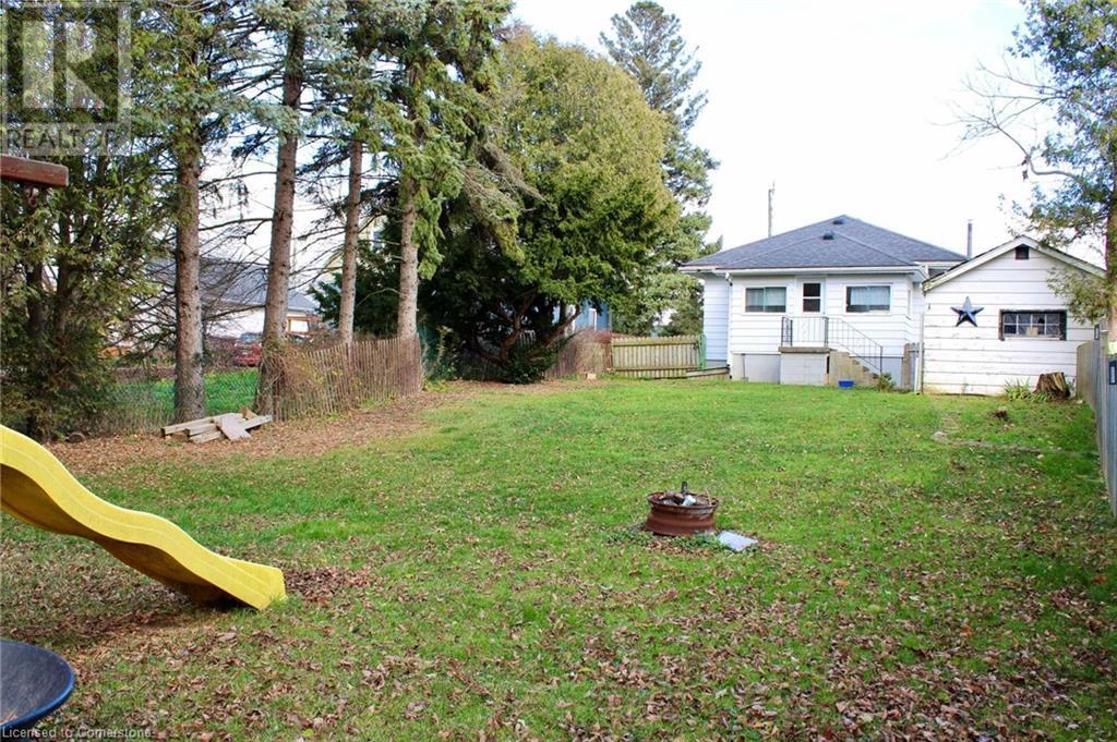 241 Wigton Street, Caledonia, Ontario  N3W 1G4 - Photo 4 - 40680831