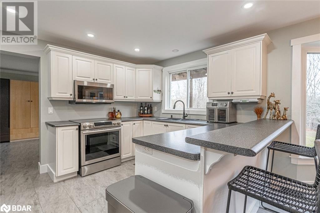 6835 Highway 93, Tay, Ontario  L0K 2E0 - Photo 4 - 40679937