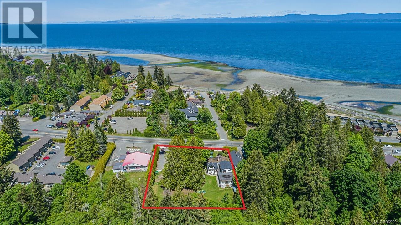 3336 Island Hwy W, Qualicum Beach, British Columbia